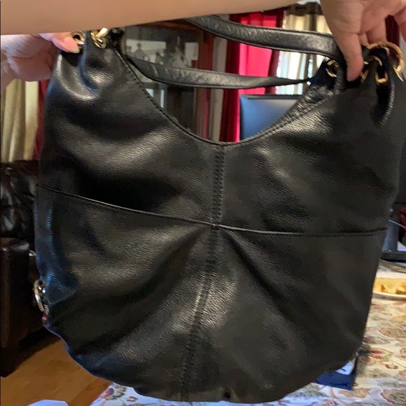Black Michael Kors bag - Picture 2 of 3